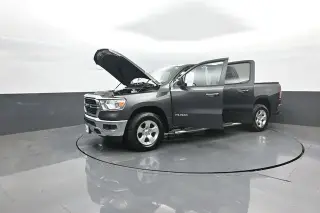 Ram 1500 2019 4x4 Big Horn 4dr Crew Cab 5.6 ft. SB Pickup