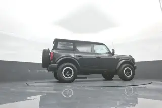 Ford Bronco 2023 4x4 Base Advanced 4dr SUV