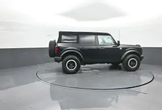 Ford Bronco 2023 4x4 Base Advanced 4dr SUV