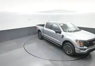Ford F-150 2023 4x4 XLT 4dr SuperCrew 5.5 ft. SB
