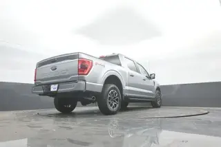 Ford F-150 2023 4x4 XLT 4dr SuperCrew 5.5 ft. SB