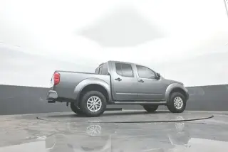 Nissan Frontier 2018 4x4 SV 4dr Crew Cab 5 ft. SB 5A