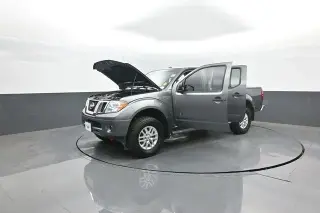 Nissan Frontier 2018 4x4 SV 4dr Crew Cab 5 ft. SB 5A