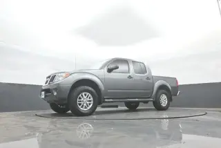 Nissan Frontier 2018 4x4 SV 4dr Crew Cab 5 ft. SB 5A