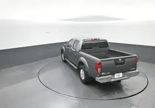 Nissan Frontier 2018 4x4 SV 4dr Crew Cab 5 ft. SB 5A