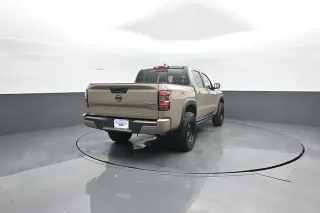 Nissan Frontier 2022 4x4 PRO-4X 4dr Crew Cab 5 ft. SB