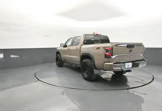 Nissan Frontier 2022 4x4 PRO-4X 4dr Crew Cab 5 ft. SB