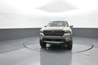 Nissan Frontier 2022 4x4 PRO-4X 4dr Crew Cab 5 ft. SB
