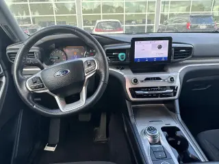 Ford Explorer 2023 AWD XLT 4dr SUV