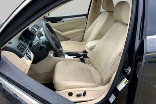 Volkswagen Passat 2013 SE 4dr Sedan 5M
