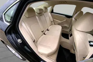 Volkswagen Passat 2013 SE 4dr Sedan 5M
