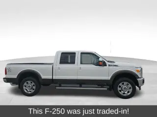 Ford F-250 Super Duty 2016 4x4 Lariat 4dr Crew Cab 6.8 ft. SB Pickup
