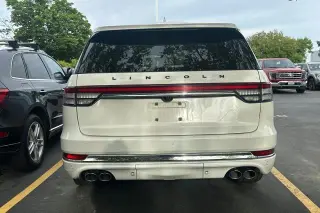 Lincoln Aviator 2021 AWD Black Label 4dr SUV