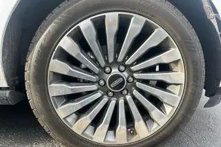 Lincoln Navigator 2019 4x4 Reserve 4dr SUV