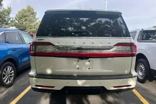 Lincoln Navigator 2019 4x4 Reserve 4dr SUV