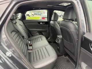 Kia Forte 2024 GT 4dr Sedan 6M