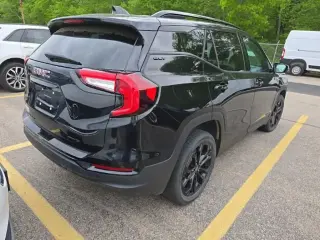 GMC Terrain 2022 AWD SLT 4dr SUV