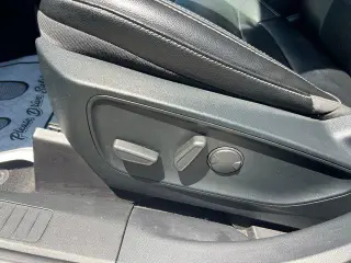 Ford Escape Hybrid 2020 AWD Titanium 4dr SUV