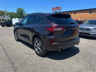 Ford Escape 2023 AWD ST-Line 4dr SUV