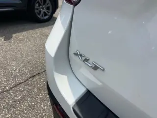 Ford Explorer 2023 AWD XLT 4dr SUV