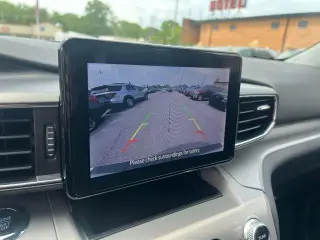 Ford Explorer 2023 AWD XLT 4dr SUV
