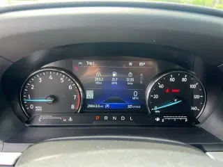 Ford Explorer 2024 AWD XLT 4dr SUV