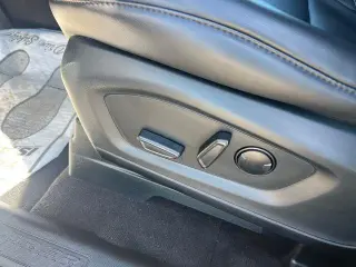 Ford Explorer 2023 AWD XLT 4dr SUV