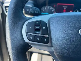 Ford Explorer 2023 AWD XLT 4dr SUV