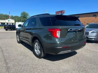 Ford Explorer 2023 AWD XLT 4dr SUV