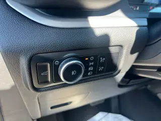 Ford Explorer 2023 AWD XLT 4dr SUV
