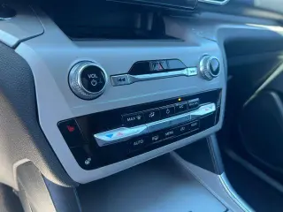 Ford Explorer 2024 AWD XLT 4dr SUV