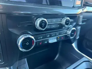 Ford F-150 2023 4x4 XLT 4dr SuperCrew 5.5 ft. SB