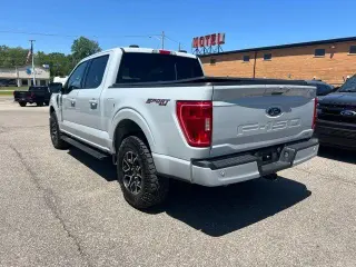 Ford F-150 2023 4x4 XLT 4dr SuperCrew 5.5 ft. SB