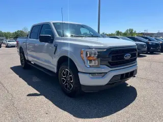 Ford F-150 2023 4x4 XLT 4dr SuperCrew 5.5 ft. SB