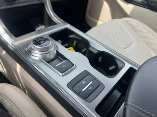 Ford Edge 2023 AWD Titanium 4dr Crossover