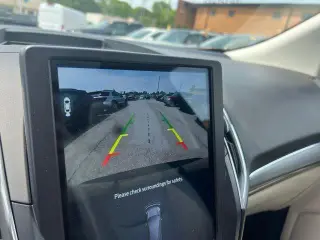 Ford Edge 2023 AWD Titanium 4dr Crossover