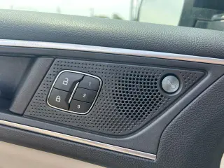 Ford Edge 2023 AWD Titanium 4dr Crossover