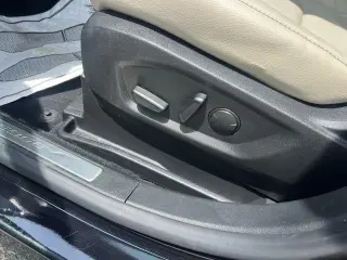 Ford Edge 2023 AWD Titanium 4dr Crossover