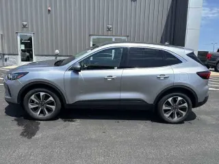 Ford Escape 2024 AWD Platinum 4dr SUV