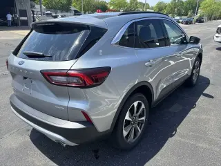 Ford Escape 2024 AWD Platinum 4dr SUV