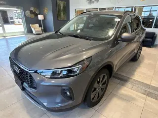Ford Escape 2024 AWD Platinum 4dr SUV