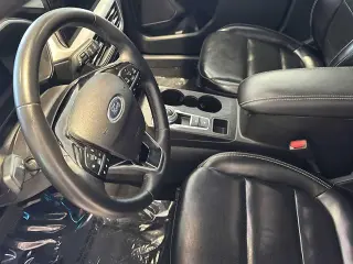 Ford Escape 2024 AWD Platinum 4dr SUV