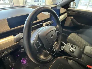 Ford Mustang Mach-E 2023 AWD GT 4dr SUV