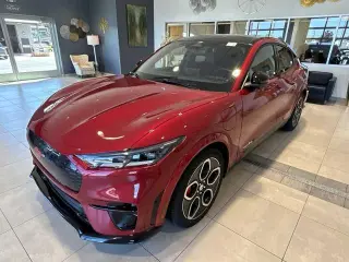 Ford Mustang Mach-E 2023 AWD GT 4dr SUV
