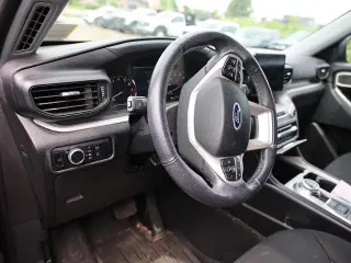 Ford Explorer 2023 AWD XLT 4dr SUV