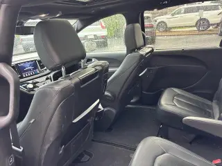 Chrysler Pacifica 2020 Touring L Plus 4dr Mini-Van