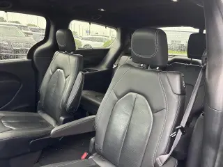 Chrysler Pacifica 2020 Touring L Plus 4dr Mini-Van