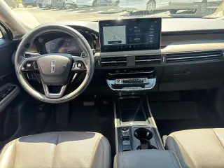 Lincoln Corsair 2023 Reserve 4dr SUV