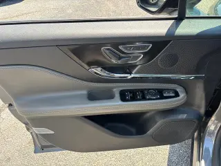 Lincoln Corsair 2023 Reserve 4dr SUV