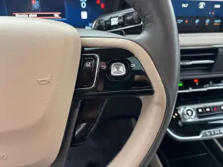 Lincoln Corsair 2023 AWD Reserve 4dr SUV